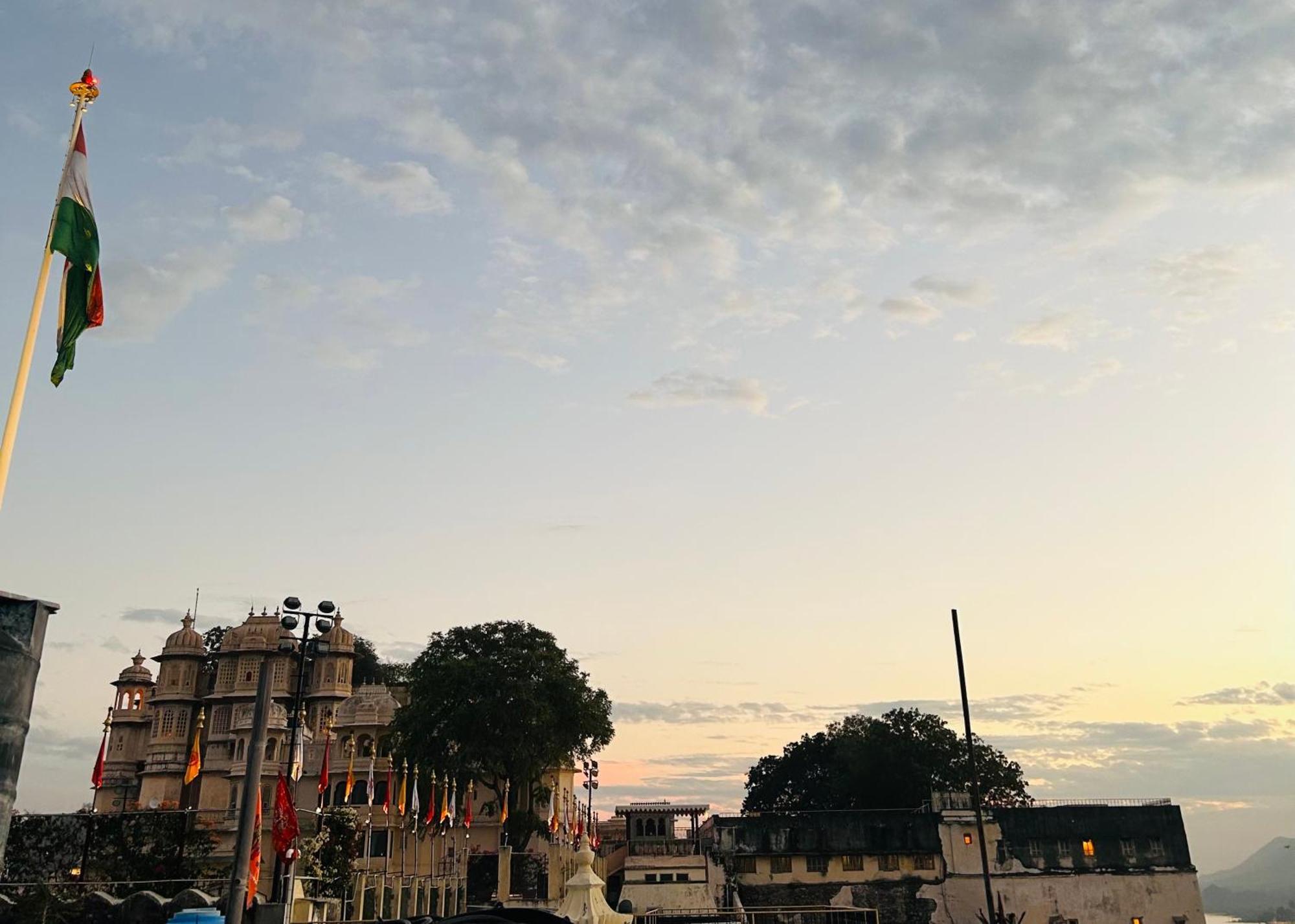 Tamasha Udaipur Hostel ภายนอก รูปภาพ