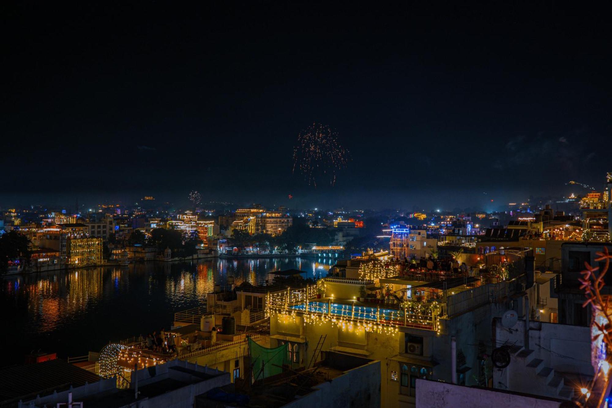 Tamasha Udaipur Hostel ภายนอก รูปภาพ