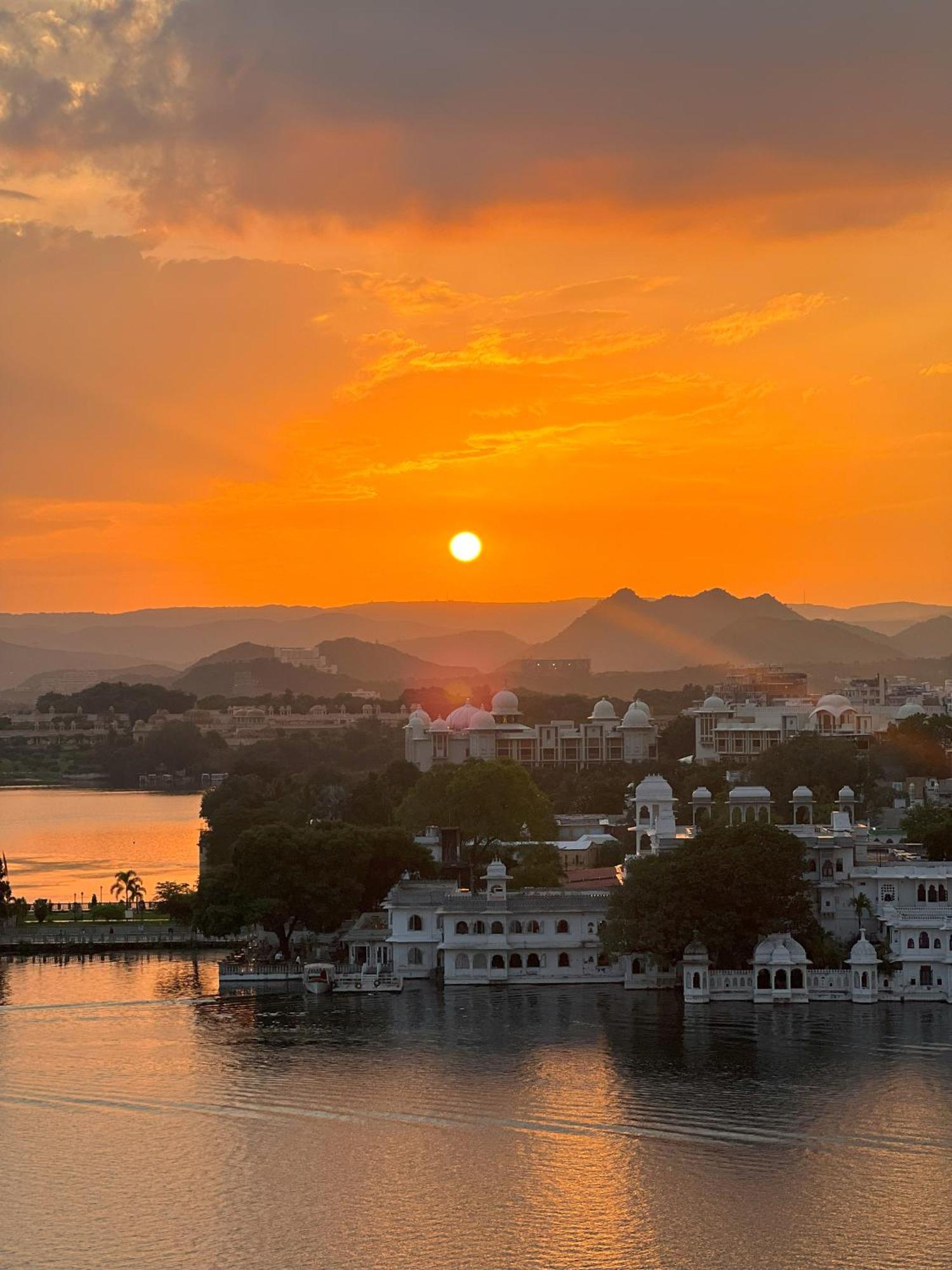 Tamasha Udaipur Hostel ภายนอก รูปภาพ